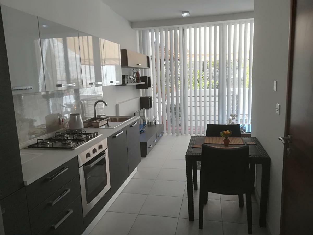 Luxury Apartment Close To Seafront Sliema Exteriér fotografie